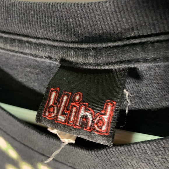 Y2K blind skateboards graphic shirt - Picture 5 of 11